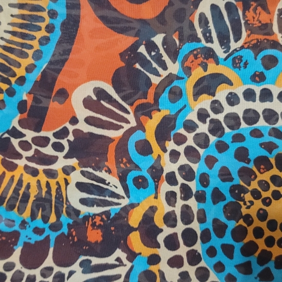 Madison Button down Blouse - Picture 7 of 8